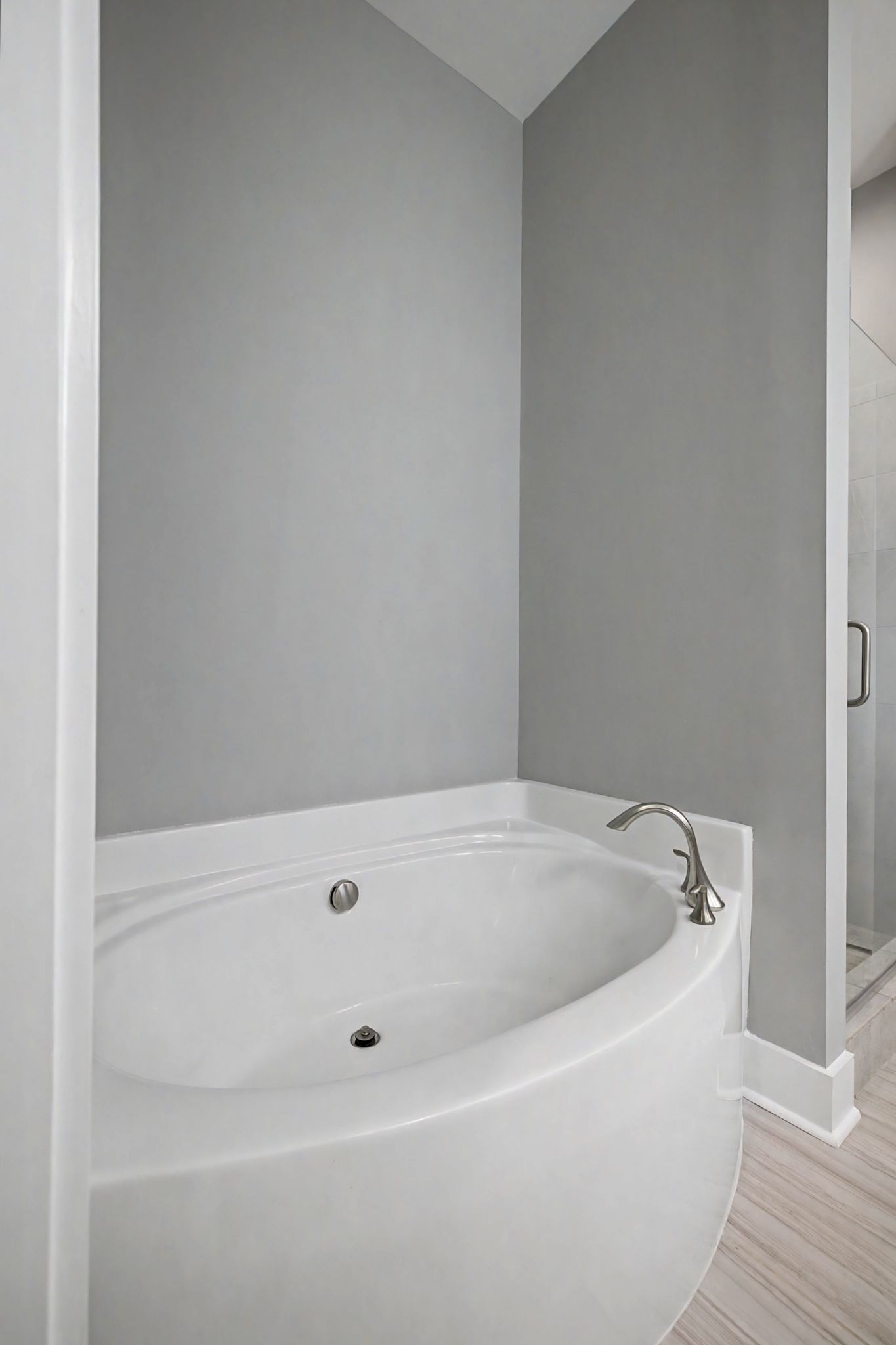 455 Cardel Lane Franklin, TN 37064 - Photo 27 of 54 a bathroom with a bathtub