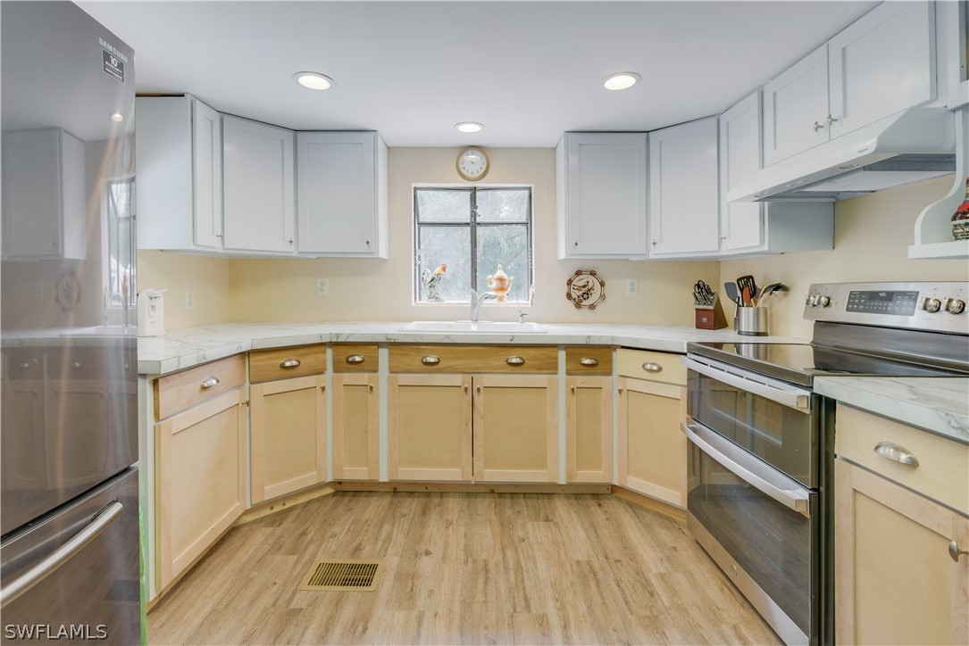 20650 Jamie Road North Fort Myers, FL 33917 - Photo 12 of 26 Gallery Image 12