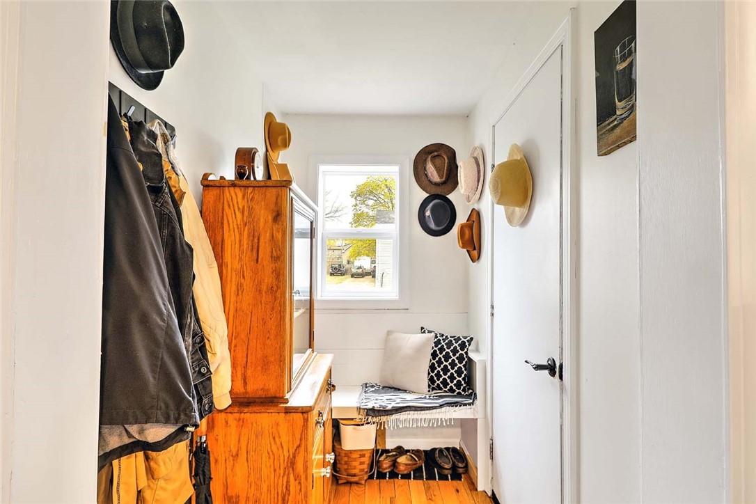 5 Oakside Street Warwick, RI 02889 - Photo 14 of 24