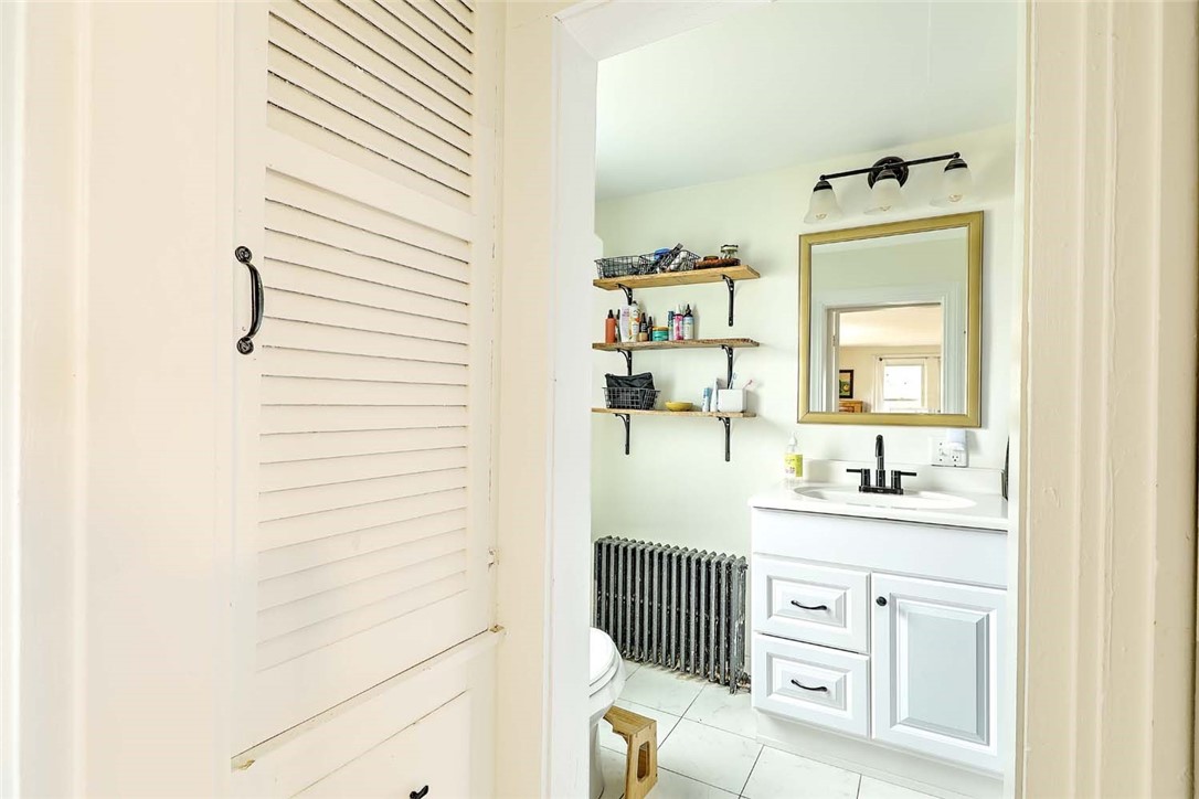 5 Oakside Street Warwick, RI 02889 - Photo 15 of 24