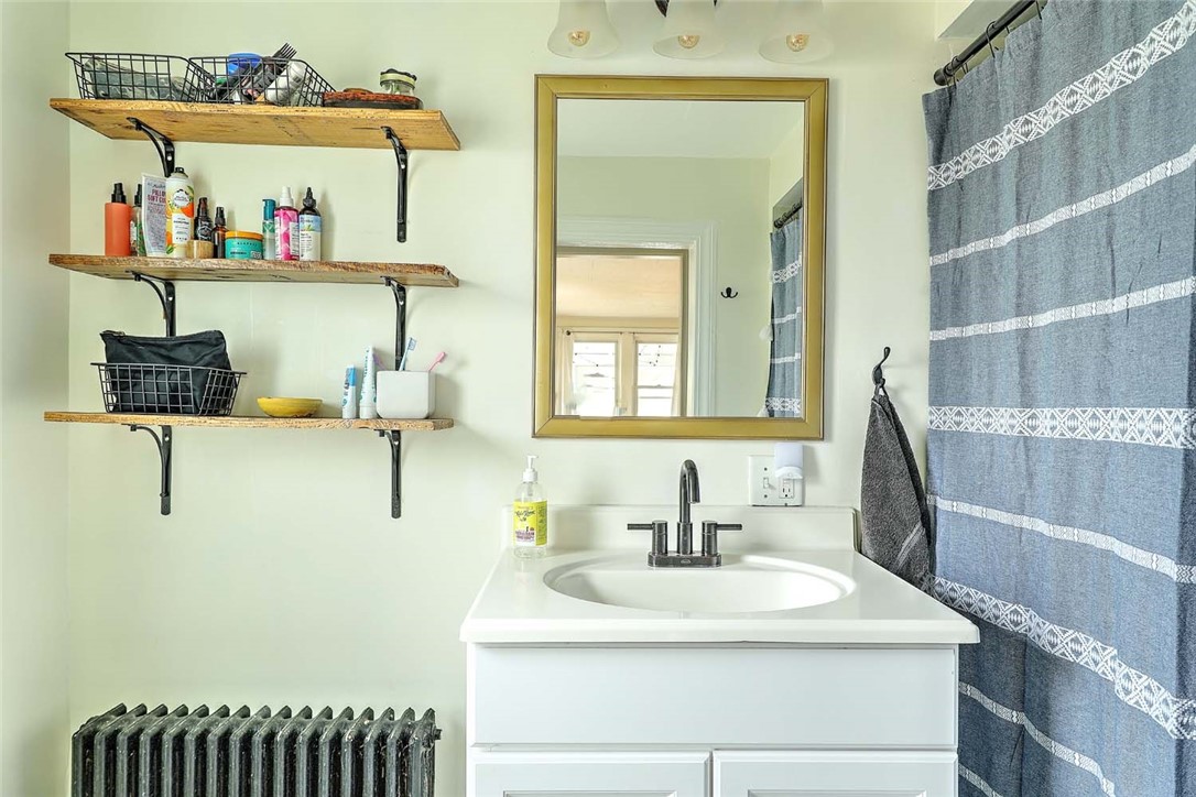 5 Oakside Street Warwick, RI 02889 - Photo 16 of 24