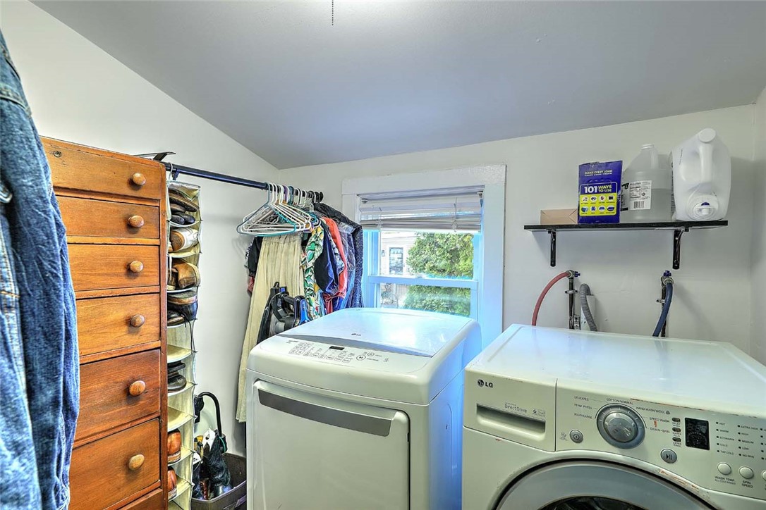 5 Oakside Street Warwick, RI 02889 - Photo 17 of 24