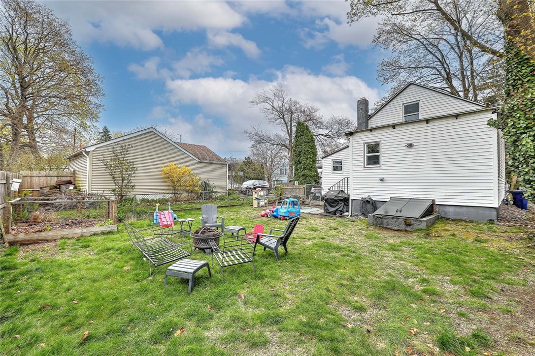 5 Oakside Street Warwick, RI 02889 - Photo 22 of 24