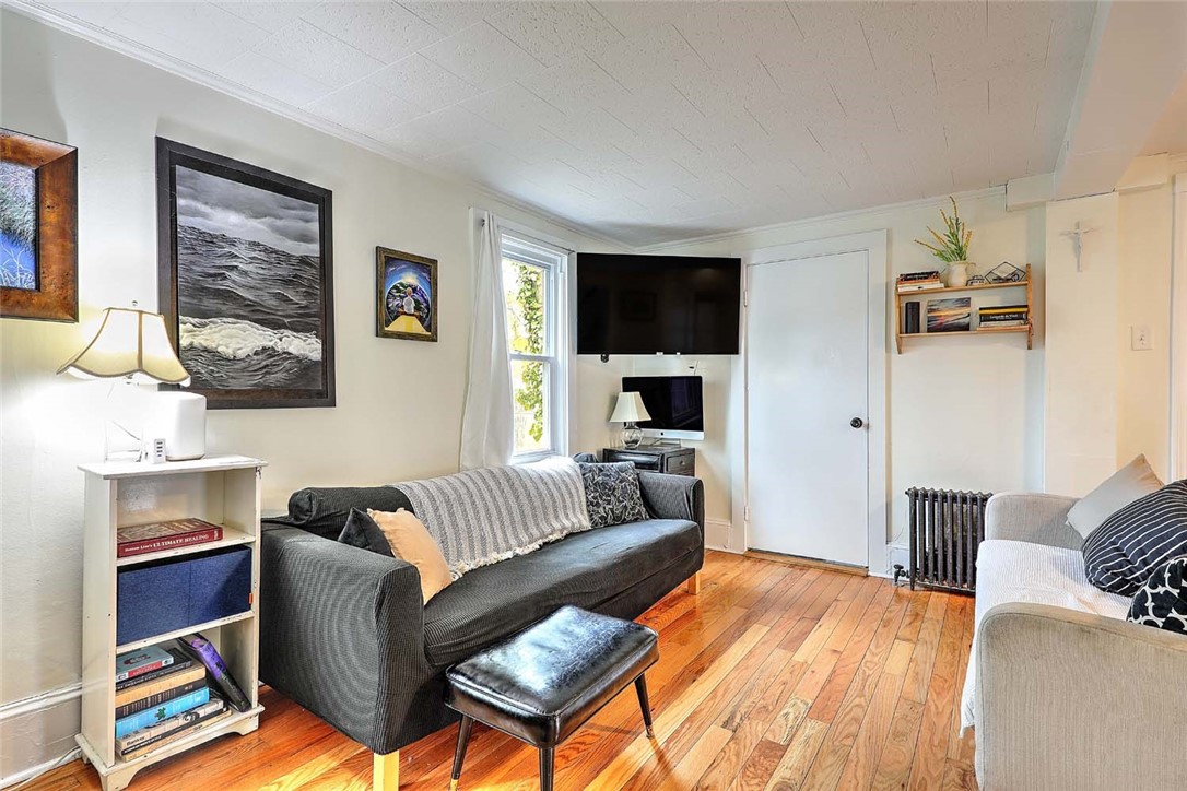 5 Oakside Street Warwick, RI 02889 - Photo 8 of 24