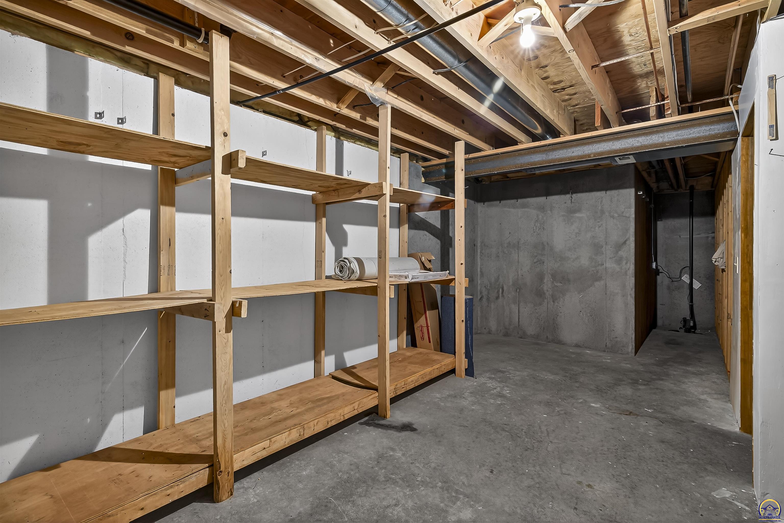 2636 Southwest Arrowhead Road, Unit A Topeka, KS 66614 - Photo 24 of 28