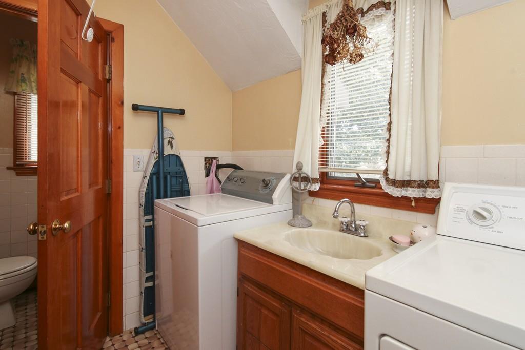 47 Raspberry Lane Barnstable, MA 02648 - Photo 11 of 17 Gallery Image 11