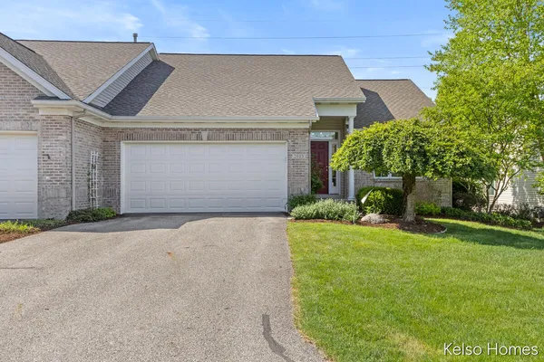 $340,000 | 2009 Bryceway Court, Grand Rapids, MI 49505