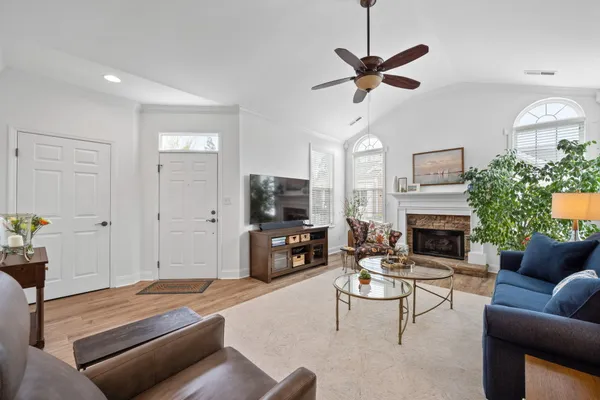 $334,900 | 2483 Baskette Way, Chattanooga, TN 37421