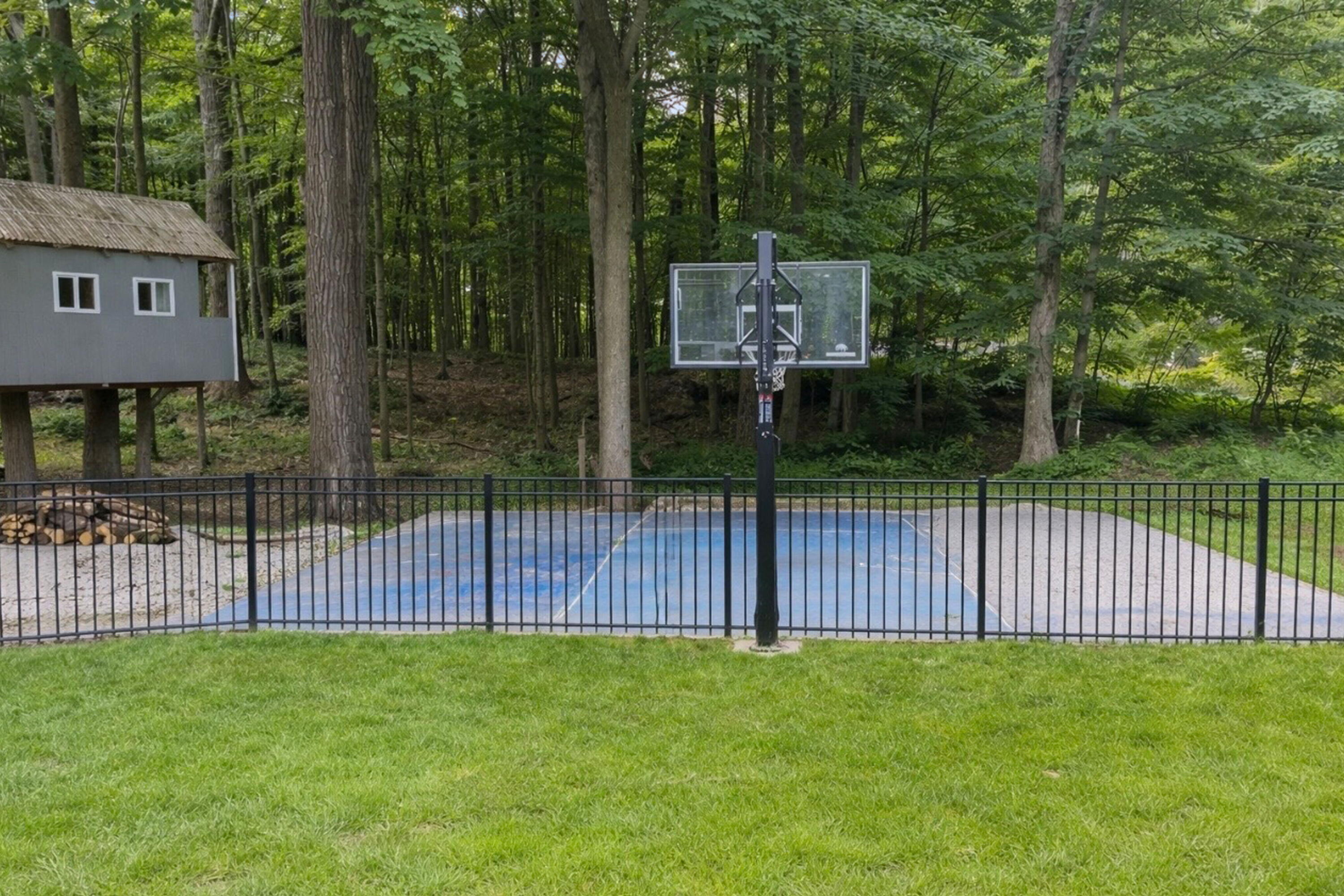 404 Golfview Road Michigan City, IN 46360 - Photo 21 of 23 3000x2000