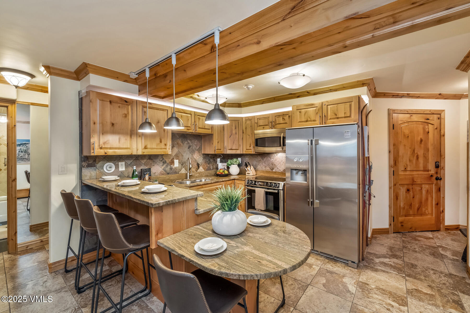 9 Vail Road, Unit 1J Vail, CO 81657 - Photo 3 of 19 Kitchen