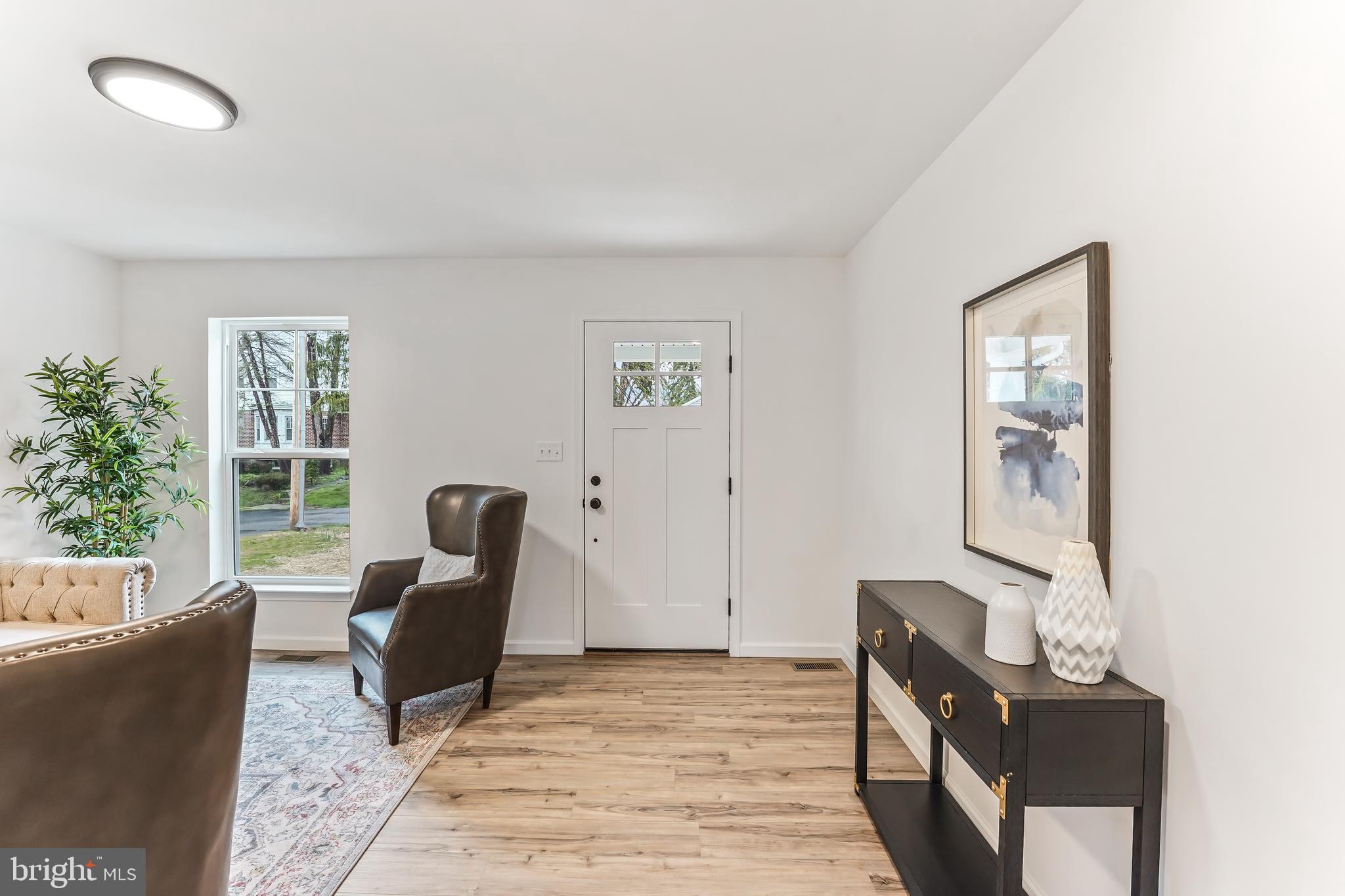 300 Beech Road Wallingford, PA 19086 - Photo 5 of 31