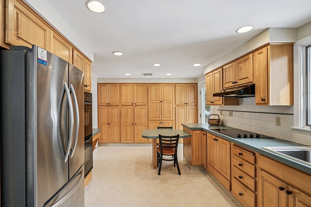 247 West Acton Road Stow, MA 01775 - Photo 6 of 27