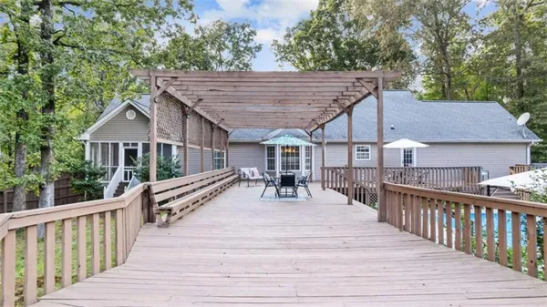 a house view with a outdoor space