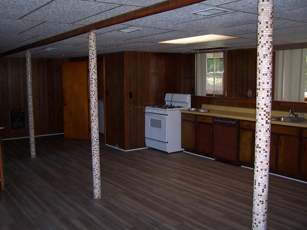 20 Barbara Road Randolph, MA 02368 - Photo 14 of 19 Gallery Image 14