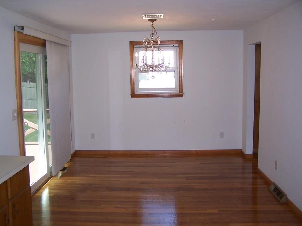 20 Barbara Road Randolph, MA 02368 - Photo 7 of 19 Gallery Image 7