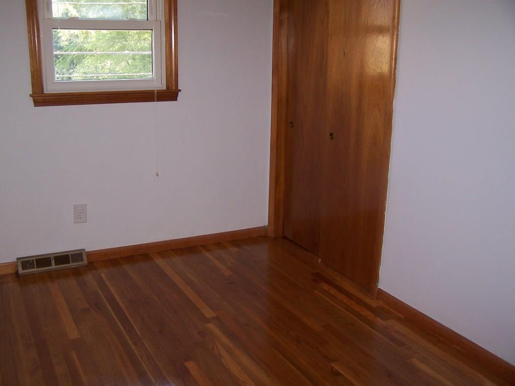 20 Barbara Road Randolph, MA 02368 - Photo 9 of 19 Gallery Image 9