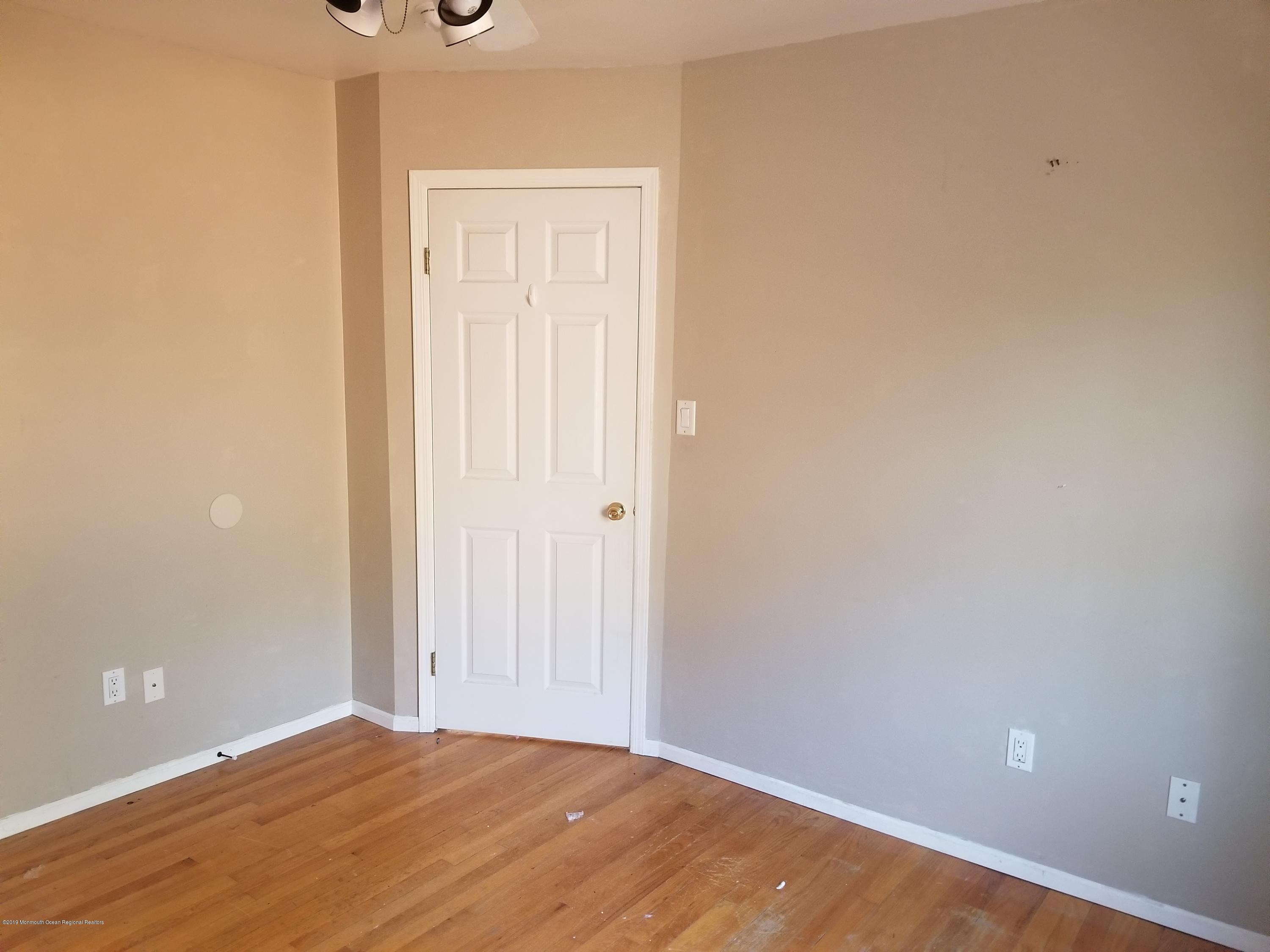 472 Freehold Road Jackson, NJ 08527 - Photo 17 of 31 20191212_103816