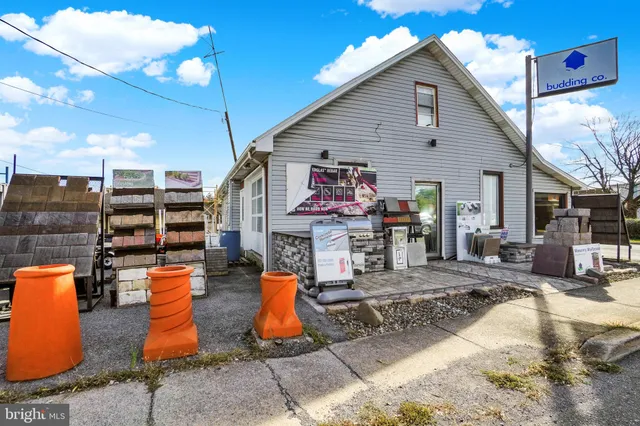 a house view with a garden space