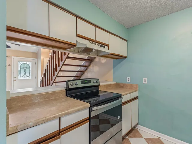 $155,000 | 1812 Falconcrest Street, Tallahassee, FL 32303