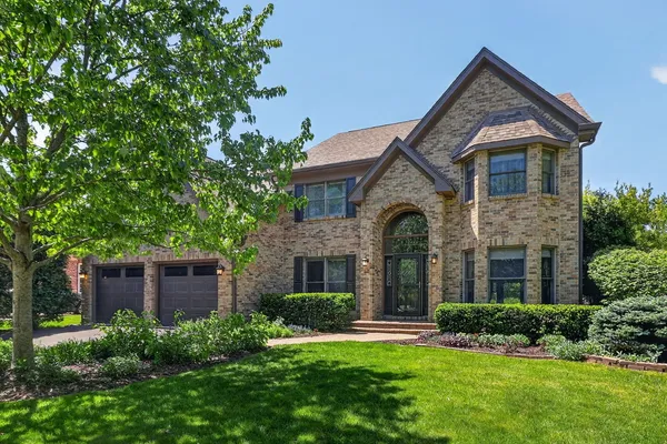 $900,000 | N462 Arbor Court, Winfield, IL 60190
