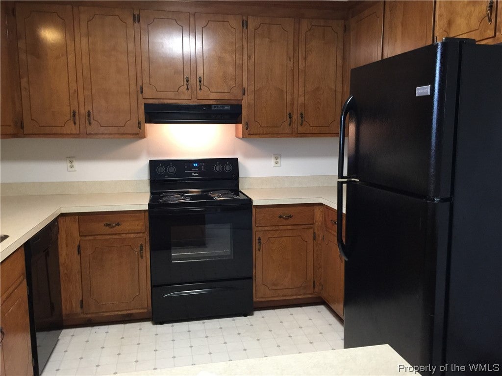 29 Rotherham Lane Hampton, VA 23666 - Photo 5 of 9 Gallery Image 5