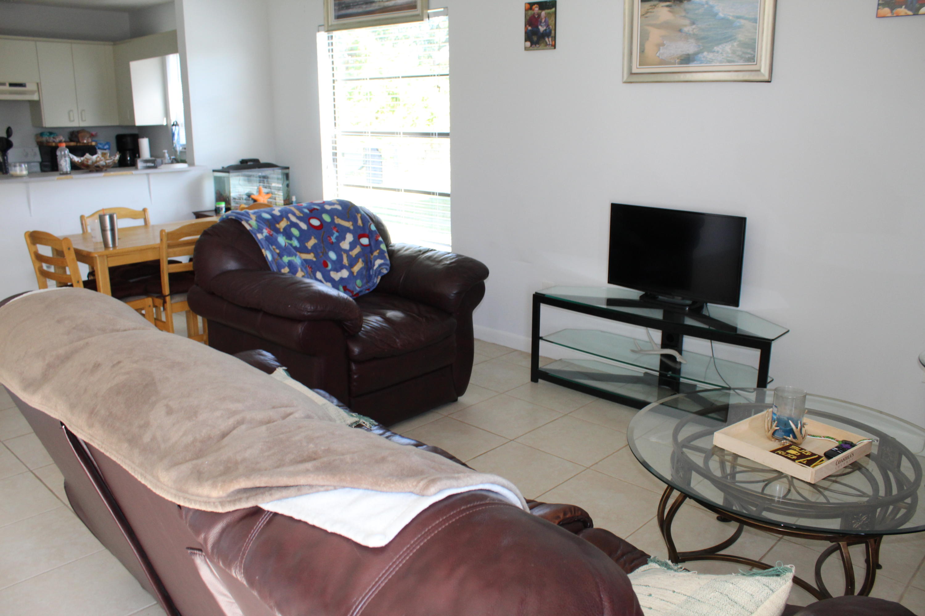 5175 Southeast Primrose Way Stuart, FL 34997 - Photo 8 of 41 IMG_0469