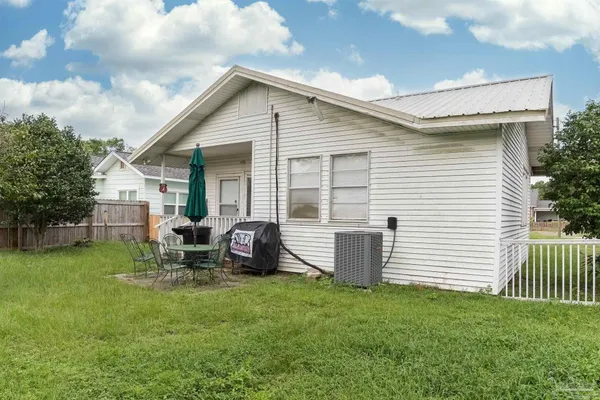 $395,000 | 1620 East Lloyd Street, Pensacola, FL 32503