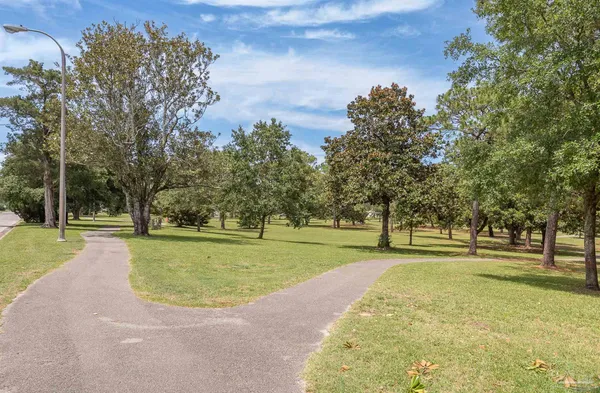 $395,000 | 1620 East Lloyd Street, Pensacola, FL 32503