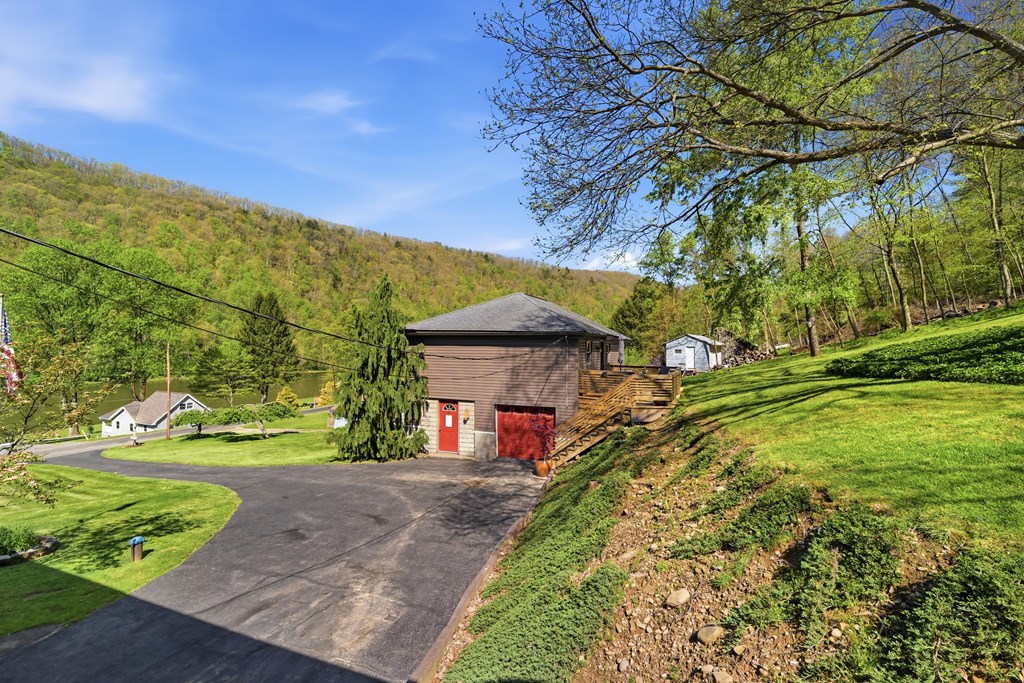 279 Ahrensville Road Oil City, PA 16301 - Photo 10 of 68