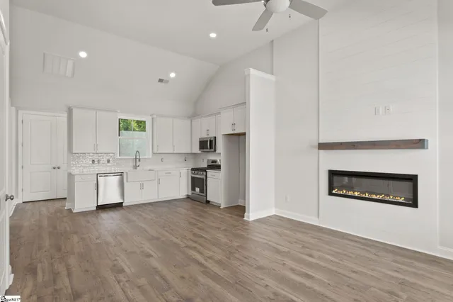 $269,990 | 125 Cottage Lane, Greenwood, SC 29649