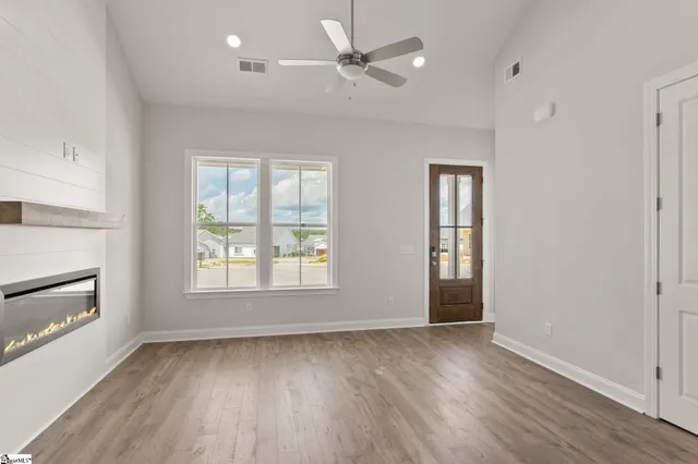 $269,990 | 125 Cottage Lane, Greenwood, SC 29649