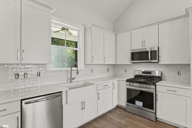 $269,990 | 125 Cottage Lane, Greenwood, SC 29649