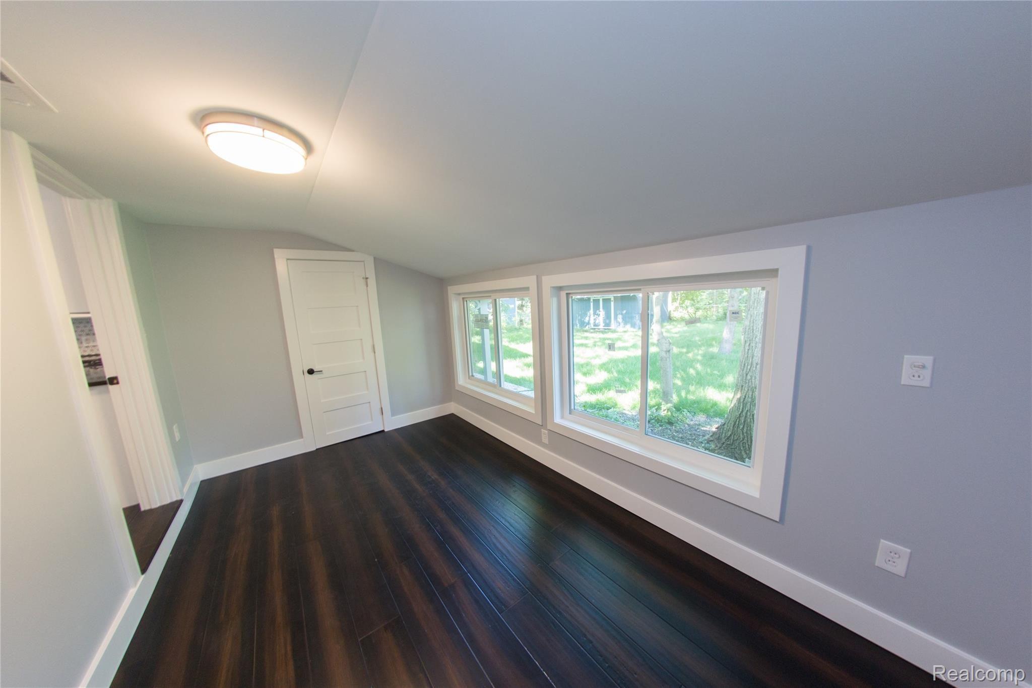 3266 Harvard Road Royal Oak, MI 48073 - Photo 54 of 60 Harvard RO-60.jpg