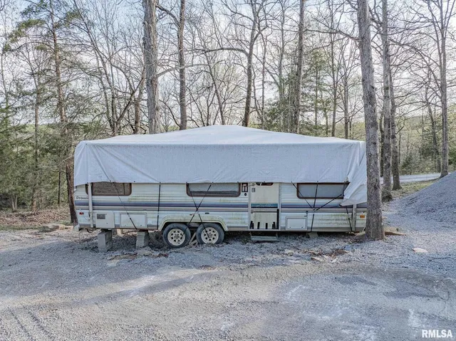 $170,000 | 565 Dutton Chapel Road, Herod, IL 62947