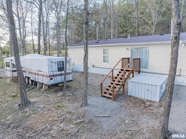 $170,000 | 565 Dutton Chapel Road, Herod, IL 62947