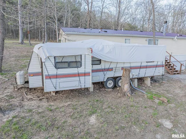 $170,000 | 565 Dutton Chapel Road, Herod, IL 62947