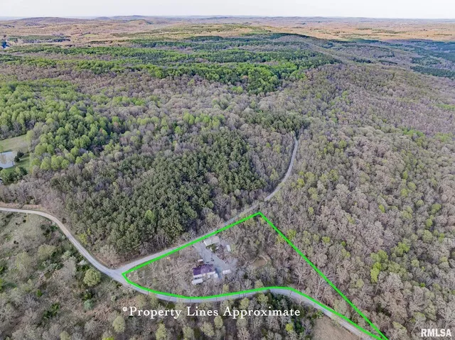 $170,000 | 565 Dutton Chapel Road, Herod, IL 62947