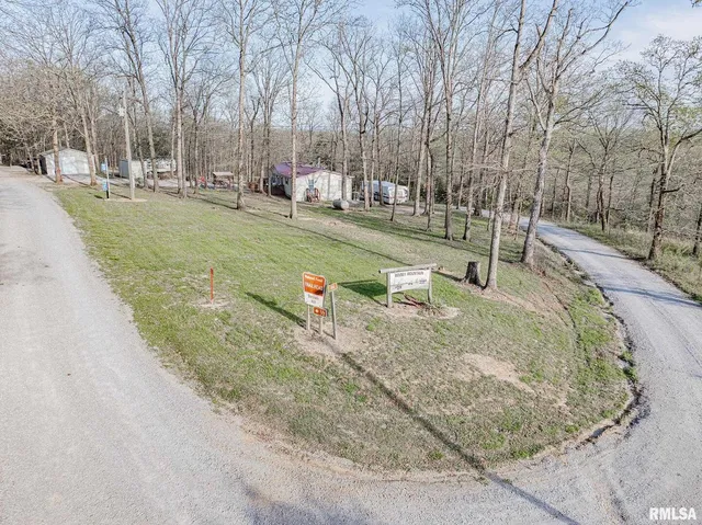 $170,000 | 565 Dutton Chapel Road, Herod, IL 62947