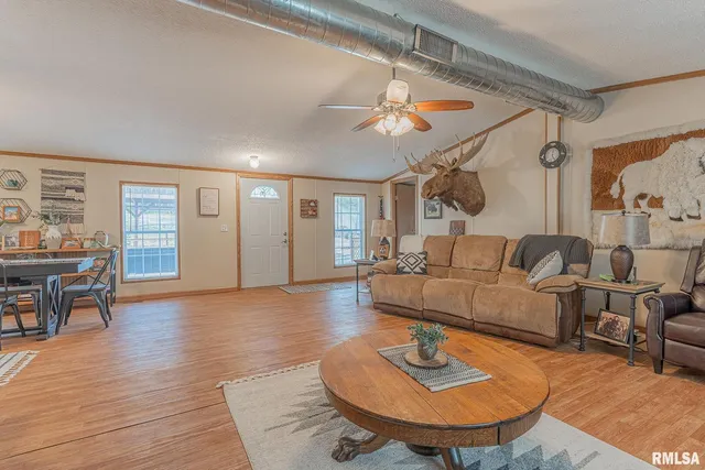 $170,000 | 565 Dutton Chapel Road, Herod, IL 62947