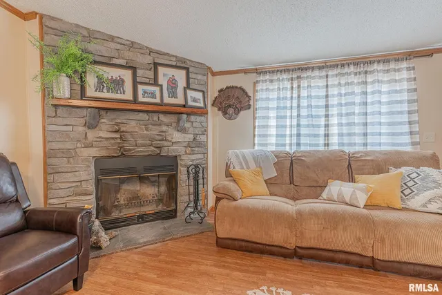 $170,000 | 565 Dutton Chapel Road, Herod, IL 62947