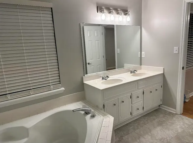 $2,200 | 586 Oak Brook Drive, Augusta, GA 30907