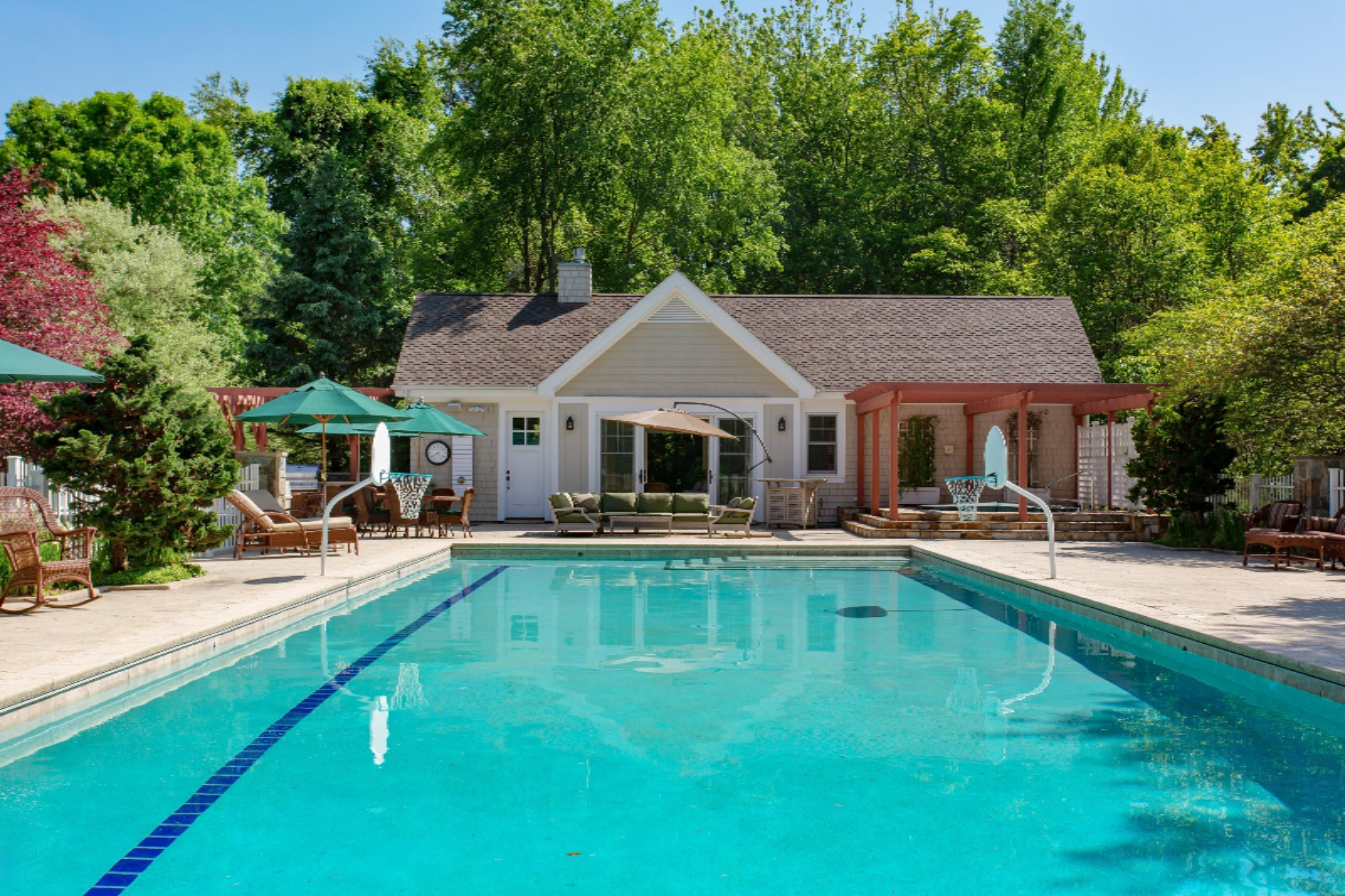 13592 Prairie Road Harbert, MI 49115 - Photo 8 of 65 Pool & Pool House