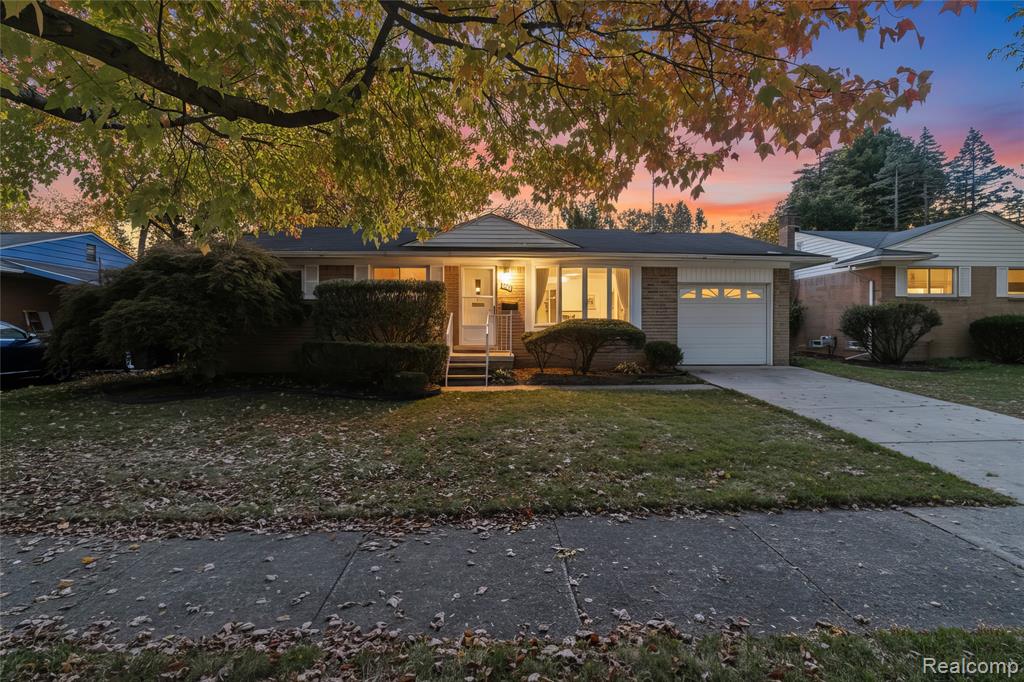 536 Rewold Drive Rochester, MI 48307 - Photo 1 of 38