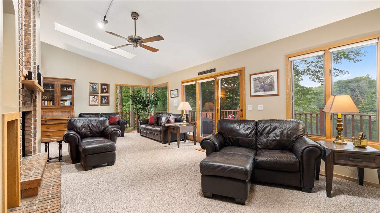7710 Forest Lodge Road Traverse City, MI 49685 - Photo 13 of 88 1891618-12.JPG