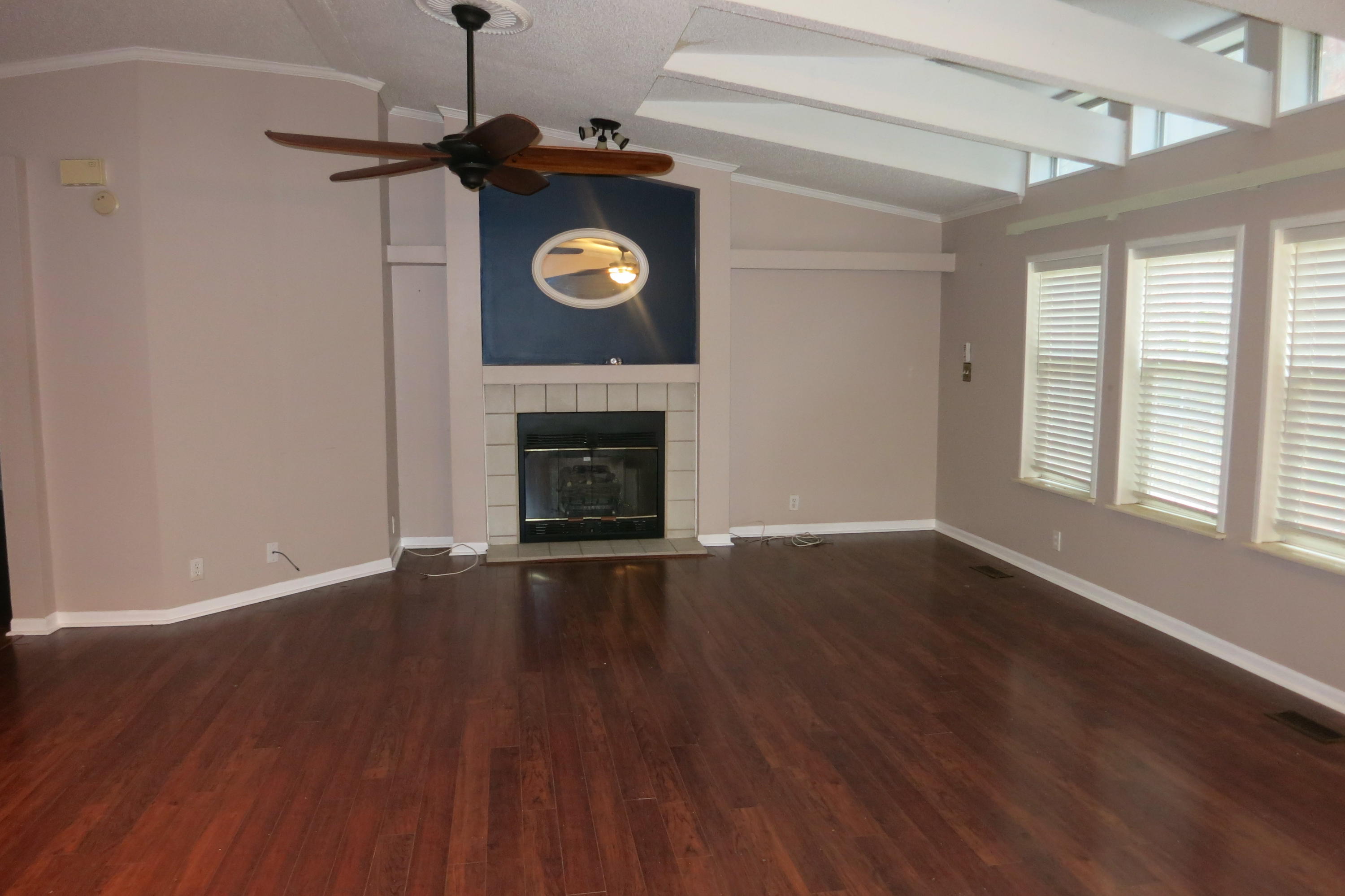 4208 Houston Valley Road Ringgold, GA 30736 - Photo 3 of 51 Living Rm