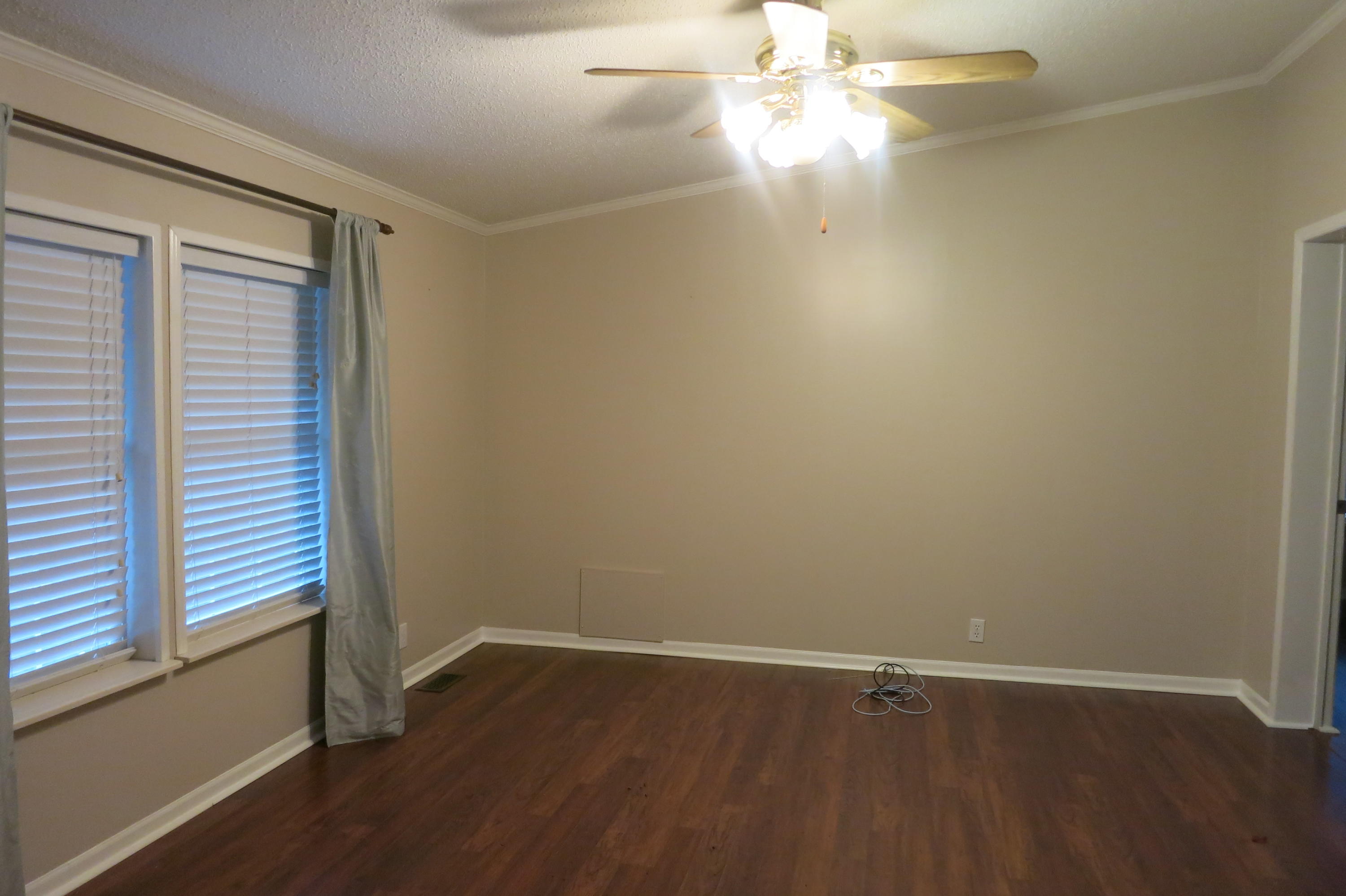 4208 Houston Valley Road Ringgold, GA 30736 - Photo 10 of 51 Front sitting area