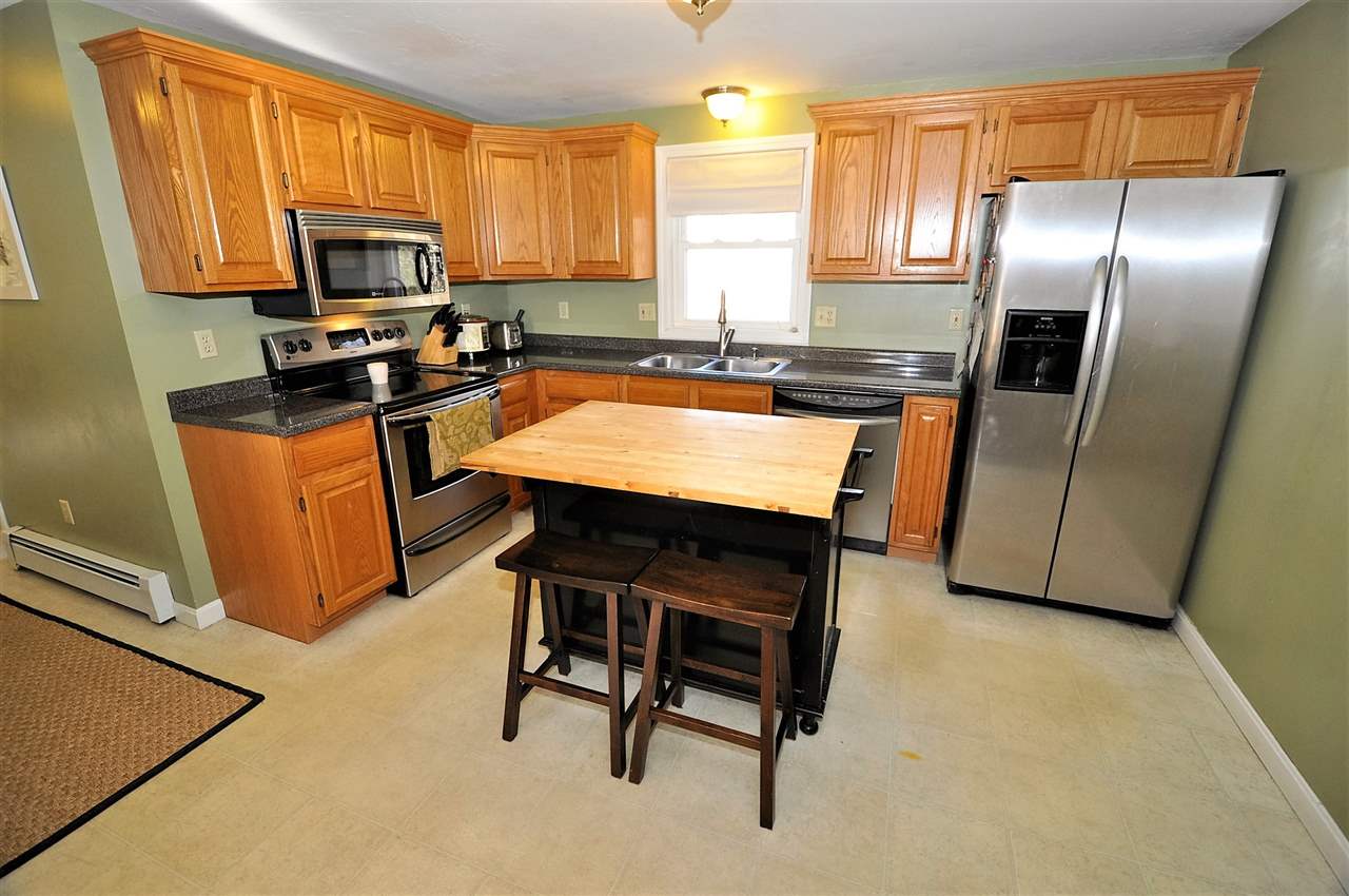 23 Smith Road Goffstown, NH 03045 - Photo 2 of 27 Gallery Image 2