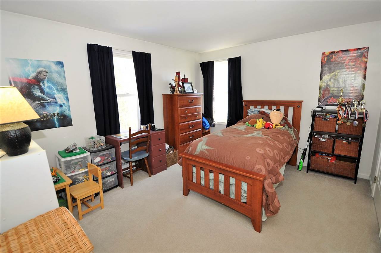 23 Smith Road Goffstown, NH 03045 - Photo 11 of 27 Gallery Image 11