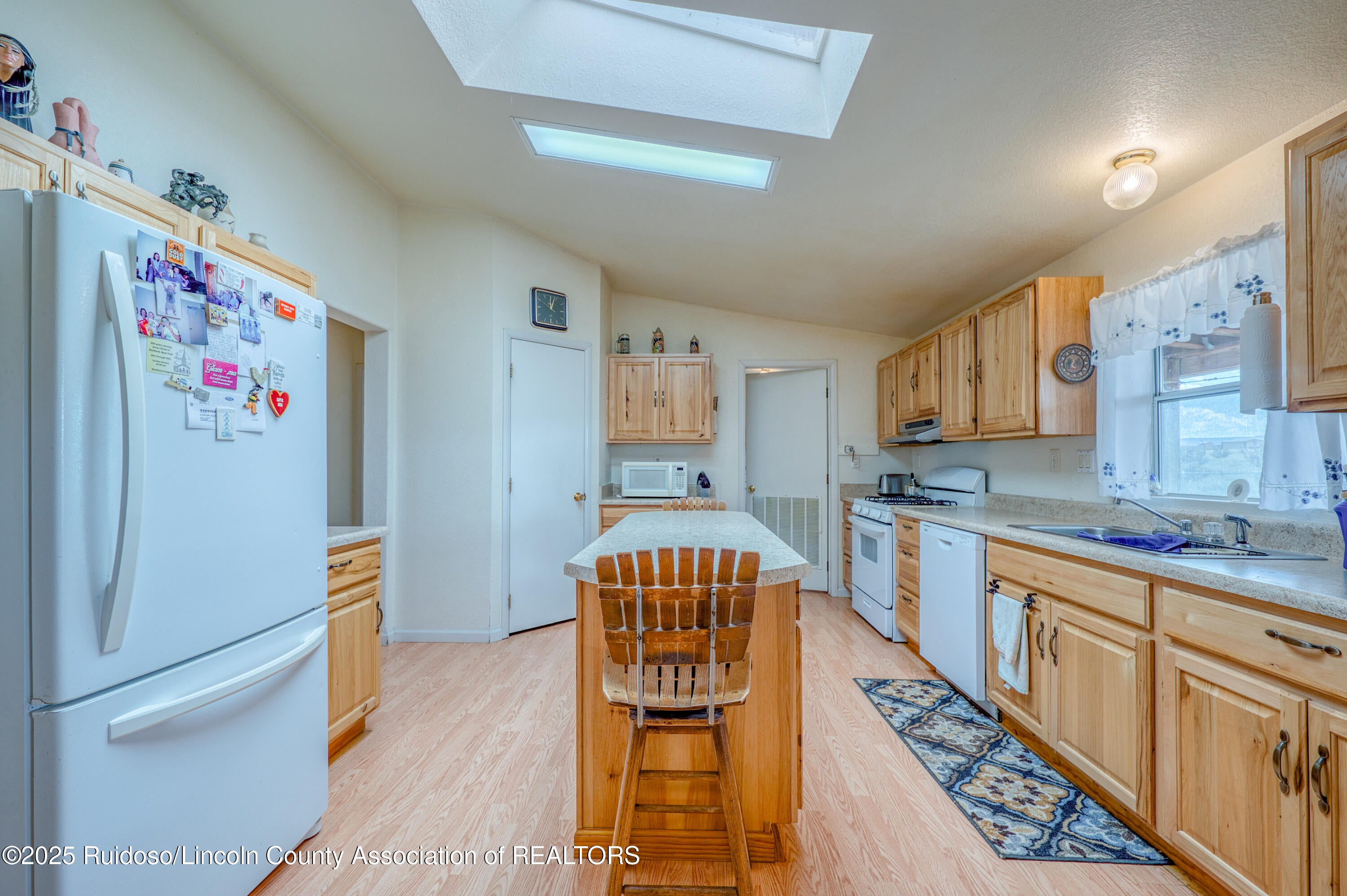 117 Comrey Loop Carrizozo, NM 88301 - Photo 20 of 67 DSC_8446_HDR-1