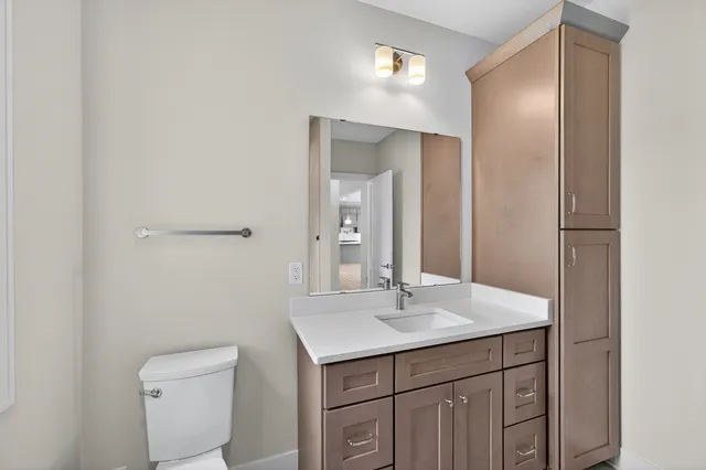 $934,900 | 97 49th Court, Pleasant Prairie, WI 53158